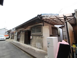 西川様連棟平屋の物件外観写真